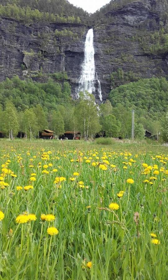Vassbakken Kro Og Camping Skjolden Exterior photo